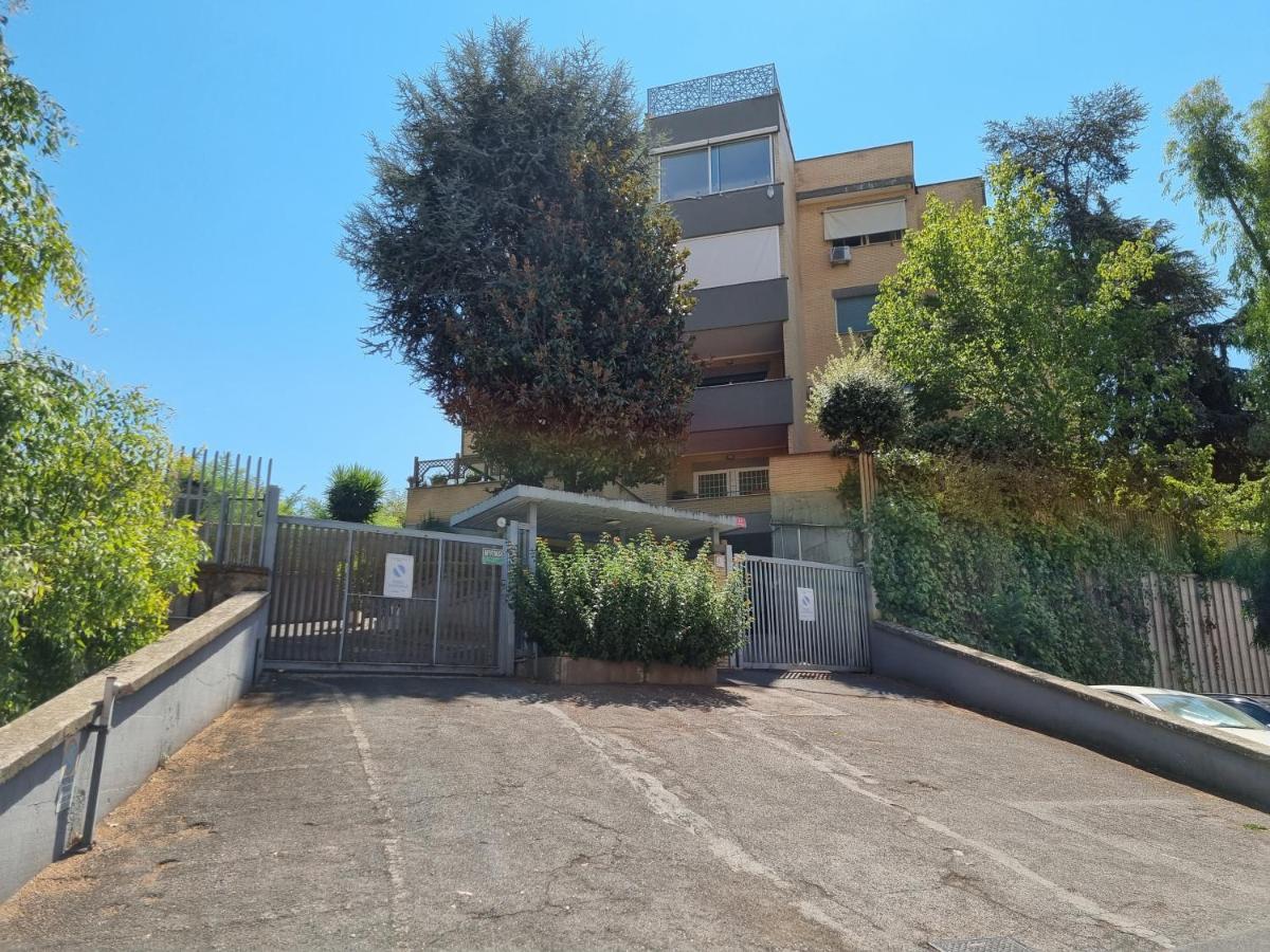 San Pietro Station Apartment Rome Luaran gambar